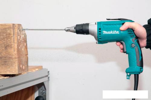 Шуруповерт Makita FS4300- фото2