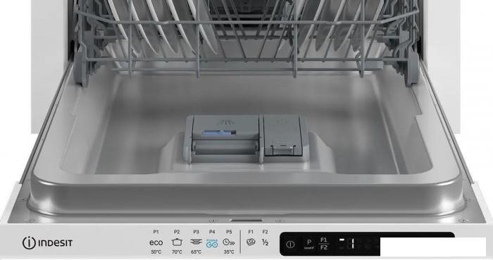 Встраиваемая посудомоечная машина Indesit DIS 2C50- фото3