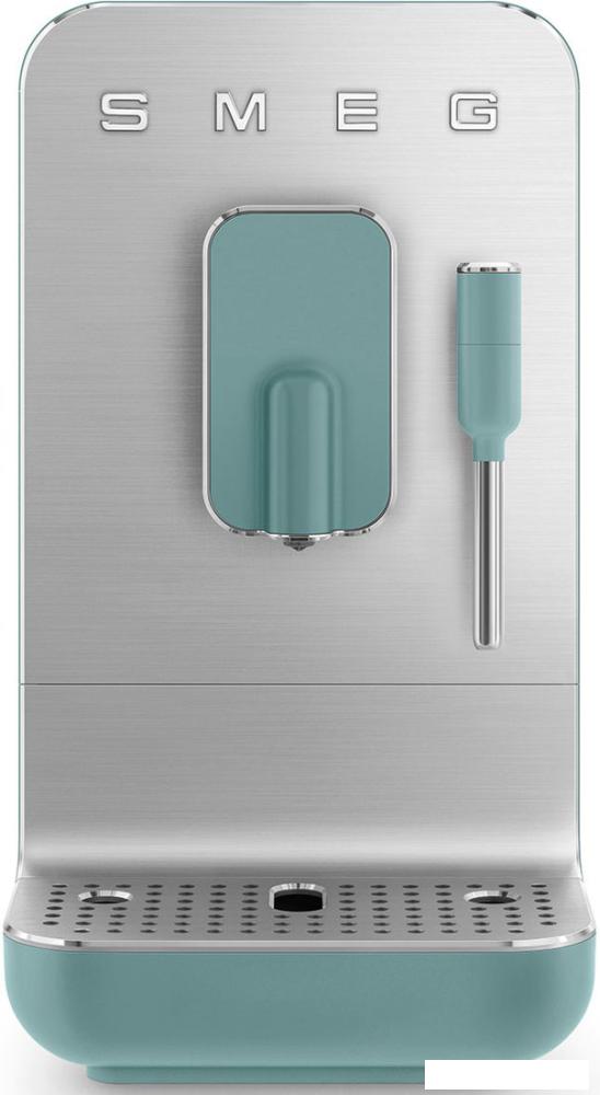 Кофемашина Smeg BCC12EGMEU