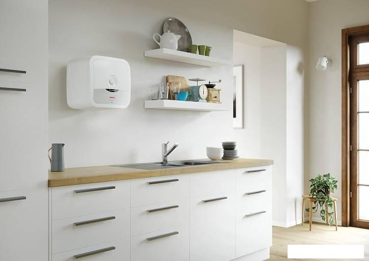 Накопительный электрический водонагреватель под мойку Ariston ANDRIS2 B 15 U- фото2