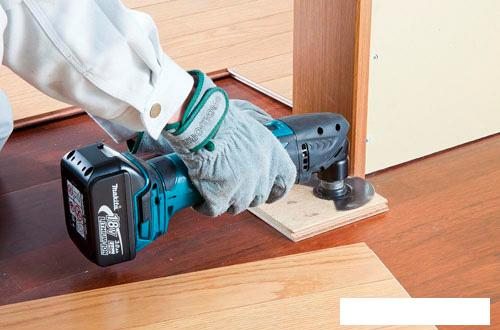 Мультифункциональная шлифмашина Makita DTM50RFE- фото4