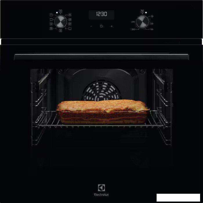 Электрический духовой шкаф Electrolux SurroundCook 600 EOF5H50BZ