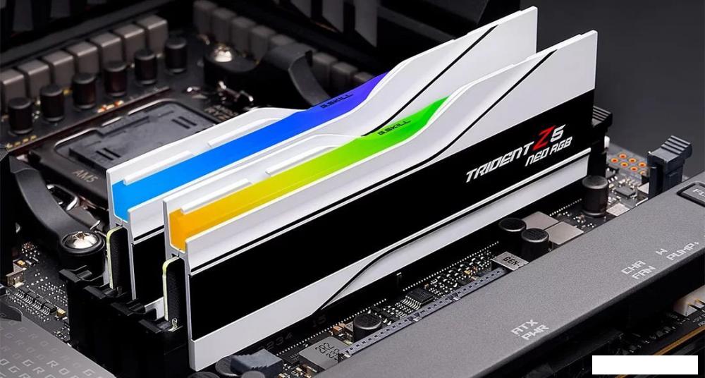 Оперативная память G.Skill Trident Z5 Neo RGB 2x16ГБ DDR5 6400 МГц F5-6400J3039G16GX2-TZ5NRW- фото3
